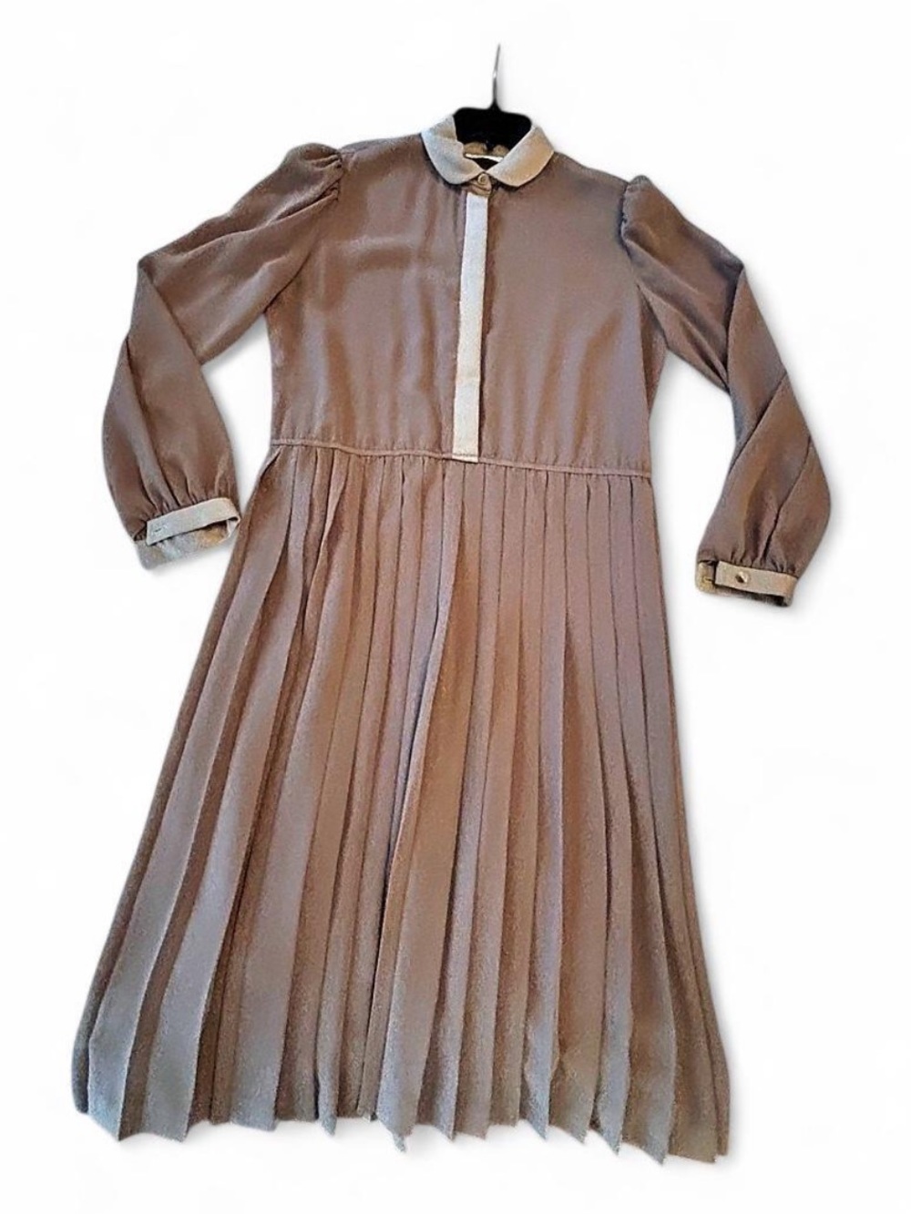 VINTAGE! Petites by Charles Alan Pleated Long-Sleeve Peter Pan Collar Midi Dress